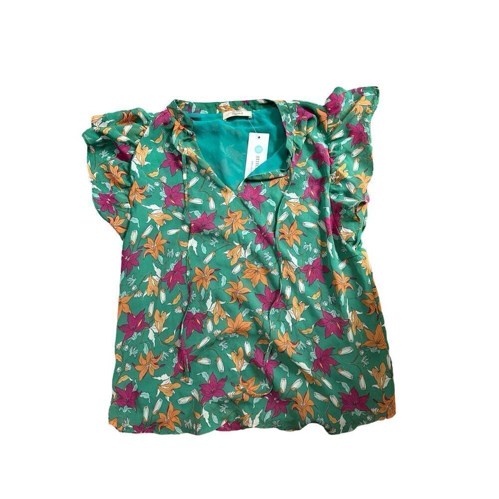 Beacon Apparel‎ Flutter Sleeve Floral Blouse Size Medium